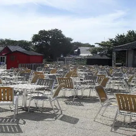 Camping Domaine De Kerlann-mh6pers-2ch-grande Terrasse-tout Confort *